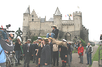 Bad Belgians march on the Castle