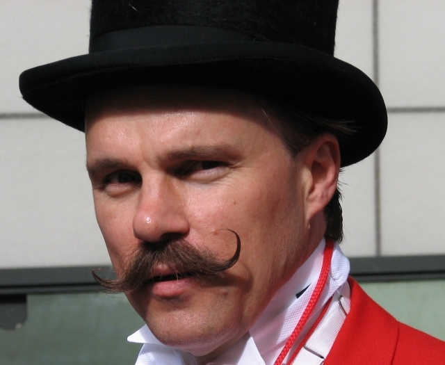 Click anywhere on the picture to close the window